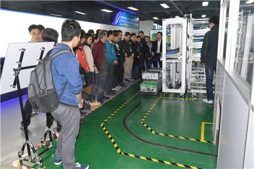 工業(yè)4.0生產(chǎn)線(xiàn)