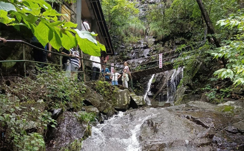 興千田集團(tuán)(蘇州)分公司2024安吉團(tuán)漂流團(tuán)建之旅2 興千田集團(tuán)(蘇州)分公司2024安吉團(tuán)漂流團(tuán)建之旅2